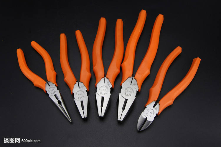 五金创想 当钳子跳出工具盒，开启创意之旅